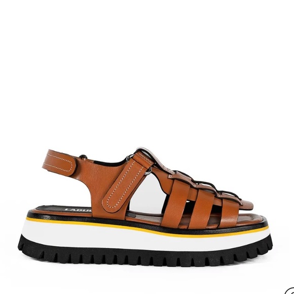 Labucq Shoes - Labucq Italian leather Boomer Sandals